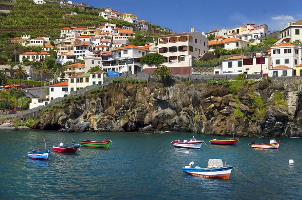 Camara de Lobos resort, Ilha da Madeira, Portugal — Fotografia de Stock