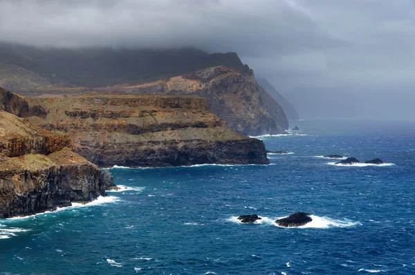 Punta de Sao Luiz, eiland Madeira — Stockfoto