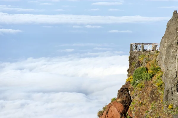 Альпийский пейзаж на острове Мадейра, Португалия, Европа — стоковое фото