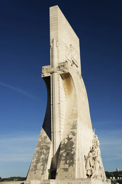 Het Monument van de ontdekkingen in Lissabon — Stockfoto