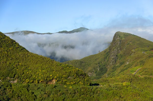 Горы острова Мадейра — стоковое фото