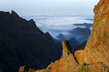 Madeira Adası Alp günbatımı ışığı