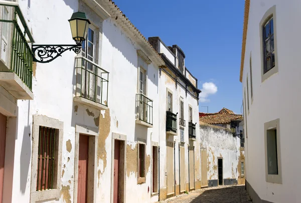 Tradycyjny ulicy w starym mieście Faro — Zdjęcie stockowe