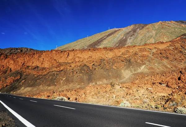 Straße im el teide Nationalpark — Stockfoto