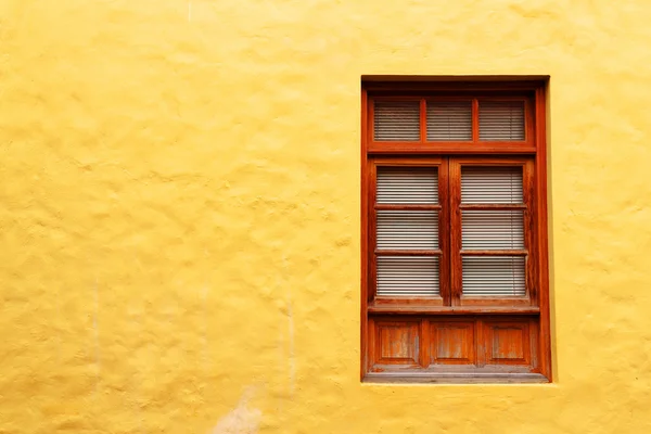 Detalhe arquitetônico em San Sebastian de la Gomera — Fotografia de Stock