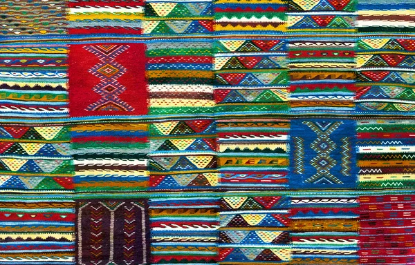 Марокканские вещи в Эс-Сувейре — стоковое фото