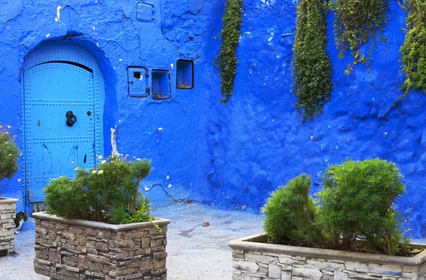 Építészeti részletek Chefchaouen városában — Stock Fotó