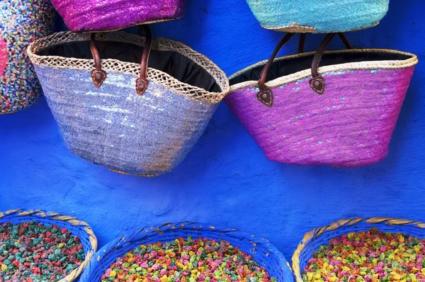 Dry rose buds on the market in Chefchaouen — Stock Photo, Image