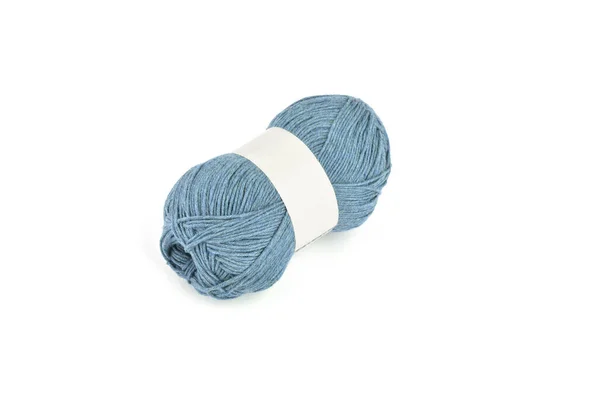 Tangle Hilo Color Azul Con Etiqueta Blanco Madeja Fondo Blanco —  Fotos de Stock
