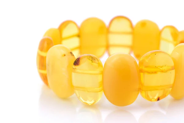 Armband Aus Natürlichen Polierten Transparenten Honig Luxus Bernstein Perlen Mit — Stockfoto