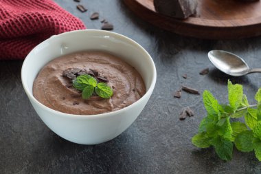 Nane çikolata Mousse