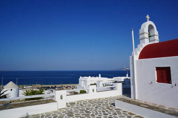 Capilla griega típica en la isla de Mykonos, Cícladas, Grecia — Foto de Stock