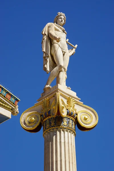 Estatua de Apolo, Academia de Atenas, Grecia — Foto de Stock