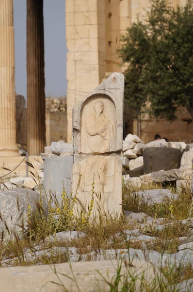 Rovine vicino al tempio di Eretteo sulla collina dell'Acropoli, Atene, Gr — Foto Stock