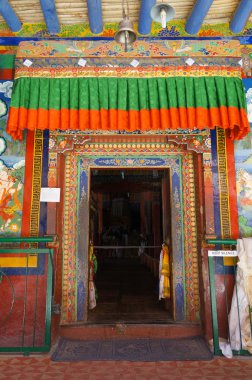 güzel lamayuru Manastırı ladakh, Hindistan'kapıda.