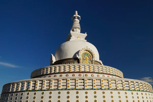 Beautiful Shanti Stupa near Leh, India — Stock Photo, Image