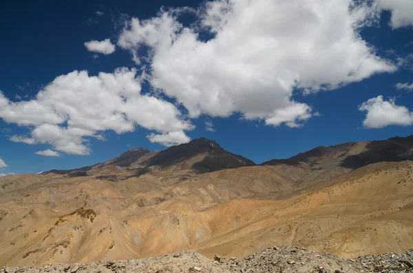 Bella vista in cima fatula, Ladakh, India — Foto Stock