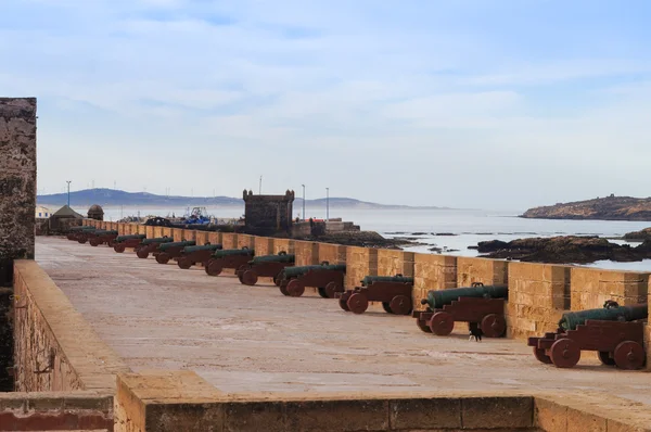 Gammal fästning i Essaouira utsikt över Atlanten — Stockfoto