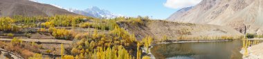 Panoramik Phander Lake, Ghizer, Pakistan 