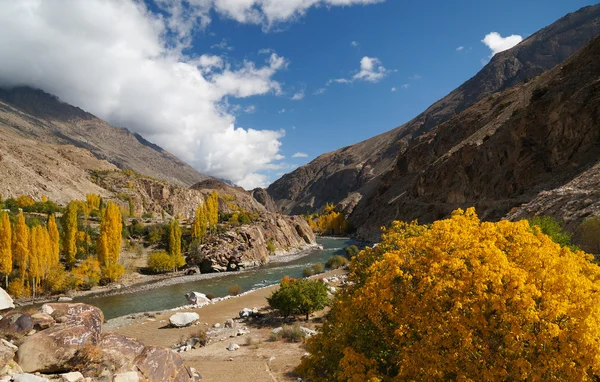 Beautiful Ghizer valley in Northern area of Pakistan — Stock Photo, Image