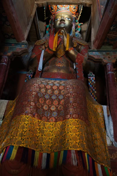Estátua de Buda no Mosteiro de Basgo em Ladakh, Índia — Fotografia de Stock