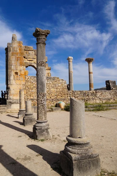 Volubilis - Romaanse basiliek ruïnes in Marokko — Stockfoto