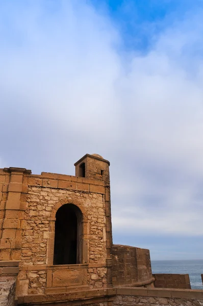 Gammal fästning i Essaouira utsikt över Atlanten — Stockfoto