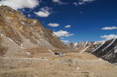 Nubra Vadisi'ne giderken Leh Ladakh, Hindistan