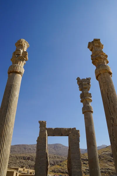 Brána všech národů v Persepolis, Shiraz, Írán. — Stock fotografie