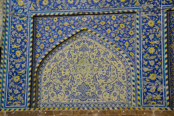 Hermoso detalle de la Mezquita del Imán en Isfahán, Irán . — Foto de Stock