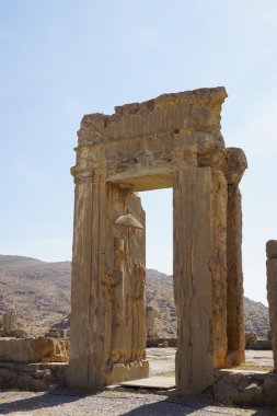 Persepolis, Achae tören başkenti antik kalıntıları