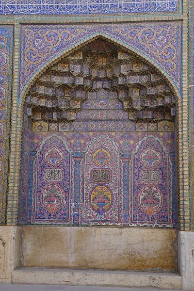Mezquita Nasir al-Mulk en Shiraz, Irán . — Foto de Stock