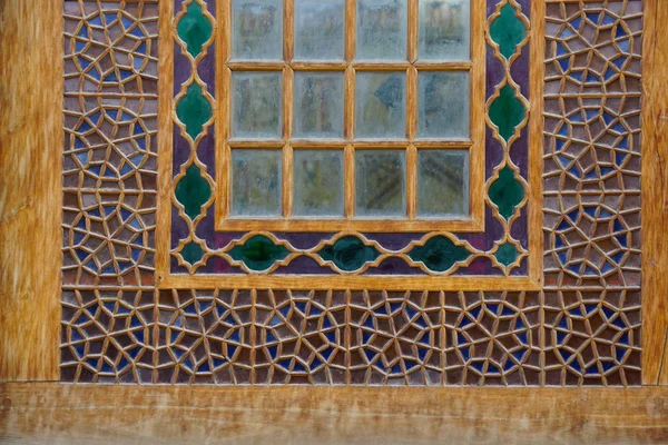 Detial of window, Cidadela de Karim Khan em Shiraz, Irão . — Fotografia de Stock