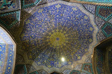 Imam Camii Isfahan, İran'ın güzel tavan