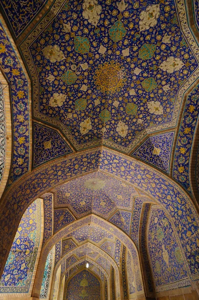 Interior de la Mezquita del Imán en Isfahán, Irán . — Foto de Stock