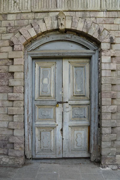 Schöne Tür des golestanischen Palastes, Teheran, Iran. — Stockfoto