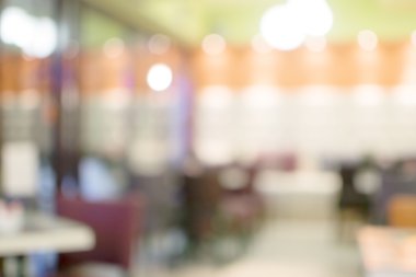 Bokeh ile kafenin arka planı bulanık