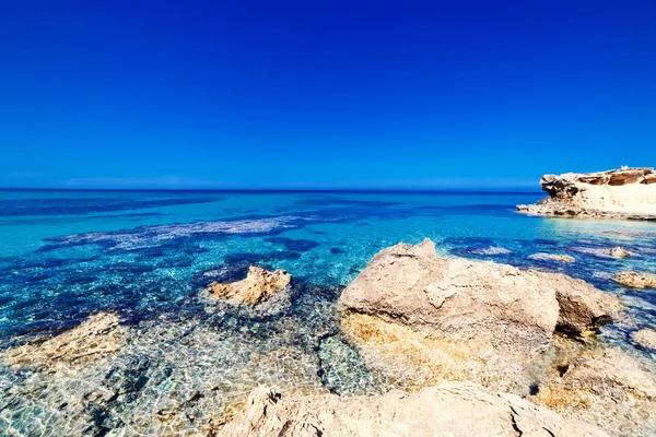 Hermosa playa tropical — Foto de Stock