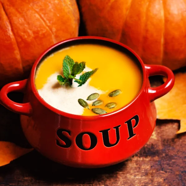 Bowl of pumpkin soup — Stock Image Bowl of pumpkin soup Stock Image