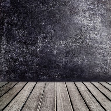  Tablo önünde siyah yazı tahtası