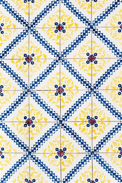 Традиційні Португалії багато прикрашений на плитки — стокове фото