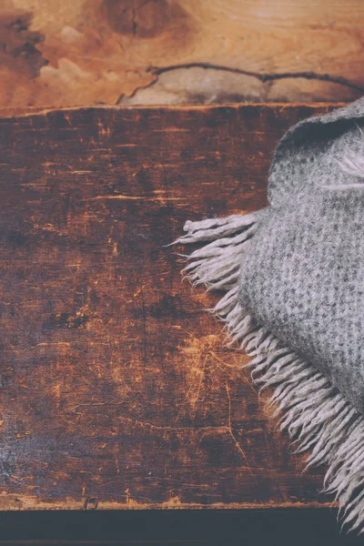 Трикотажный шерстяной шарф — стоковое фото