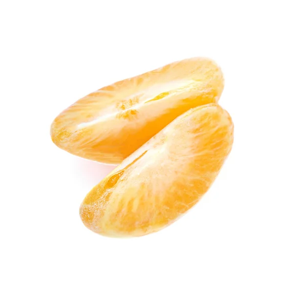 Verse Mandarijnschijfje Geïsoleerd Witte Achtergrond Ripe Tangerine Fruit Segment — Stockfoto