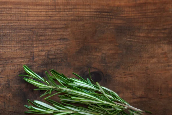 Bouquet Bio Herbes Romarin Sur Une Table Bois Romarin Frais — Photo