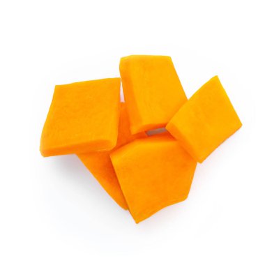 Beyaz arka planda izole edilmiş balkabağı sebze dilimi. Üst Manzara. Sonbahar Balkabağı Şükran Günü yemeği