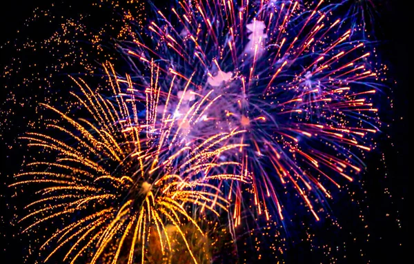 Fuochi Artificio Festivi Capodanno Astratto Sfondo Festivo Con Fuochi Artificio — Foto Stock