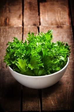 Yeşil taze salata