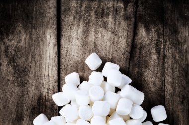 Beyaz Marshmallows kabarık