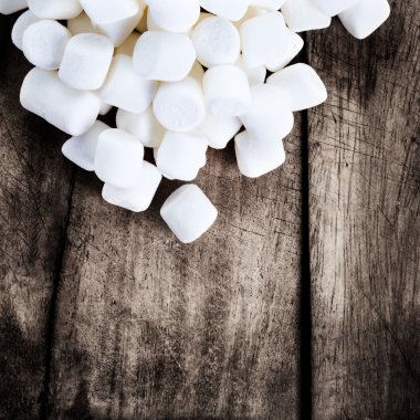 Beyaz Marshmallows kabarık