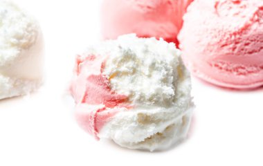 Çilekli dondurma makro